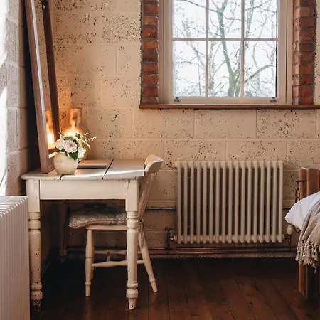 Hanno's Workshop Apartment Adrigole